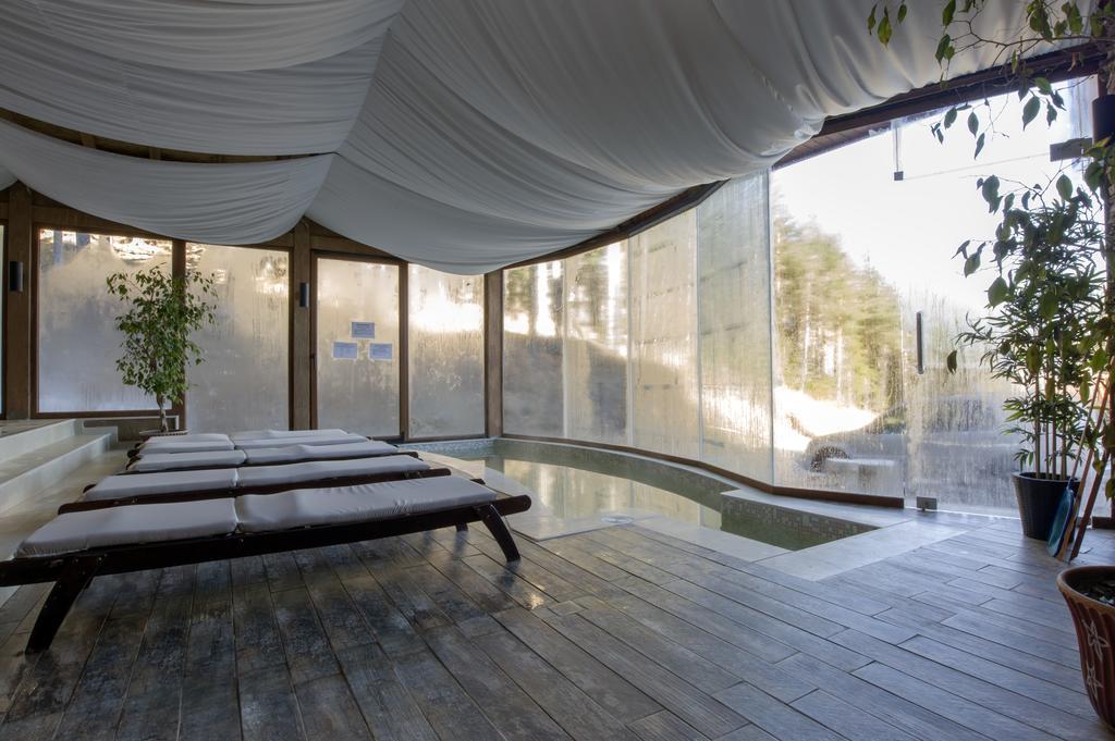 Hotel Forest Glade Pamporowo Exterior foto