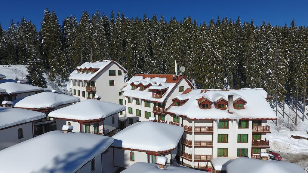 Hotel Forest Glade Pamporowo Exterior foto